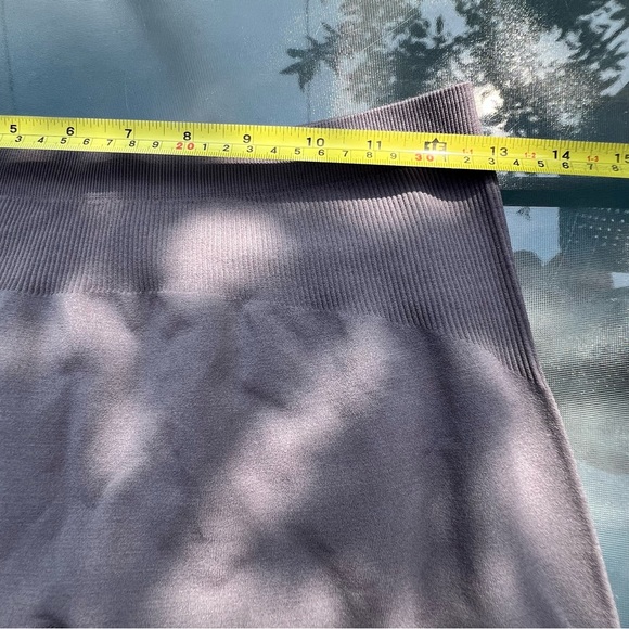 Lole Womens Cutest Legging Seamless Ruched Leggings Tights S/M Gray 



28m - Picture 7 of 8